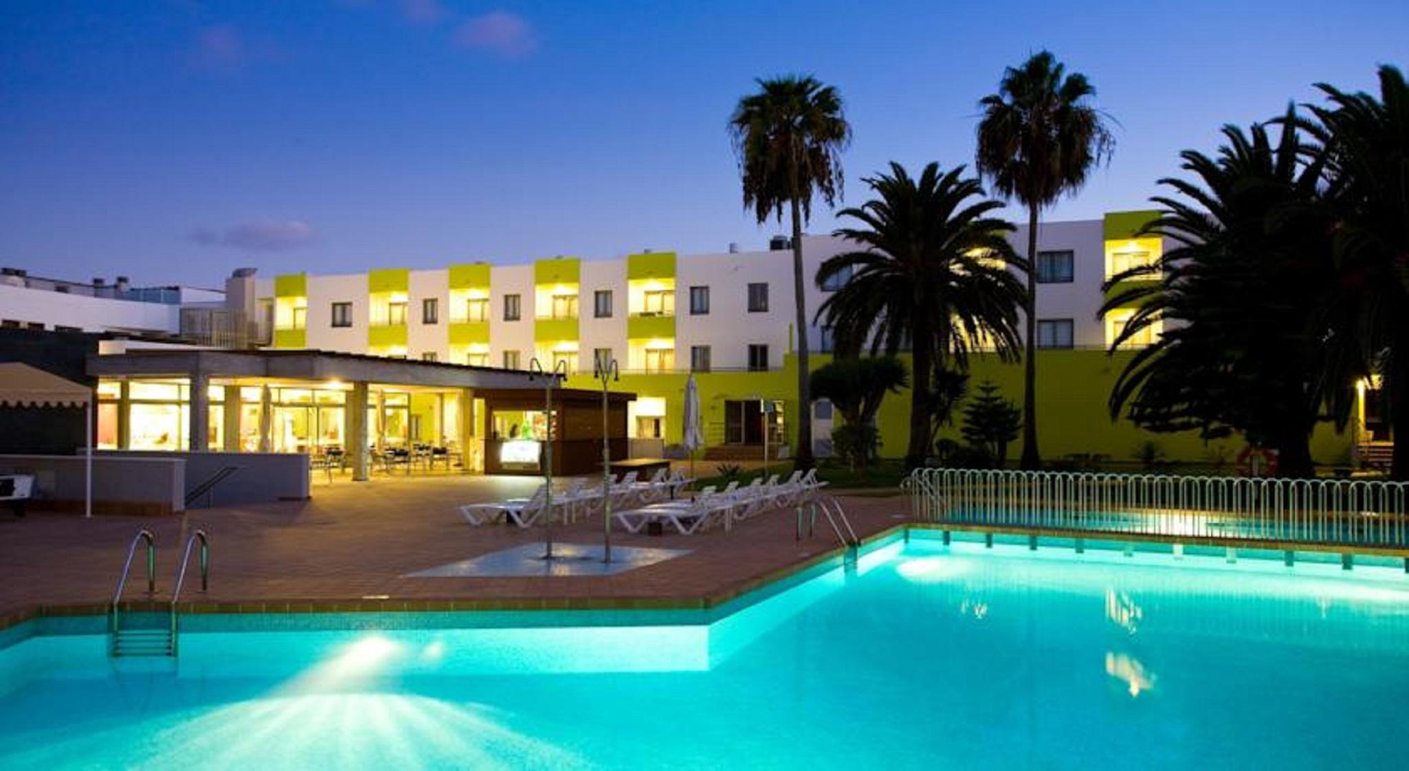 Hotel Livvo Corralejo Beach Екстериор снимка