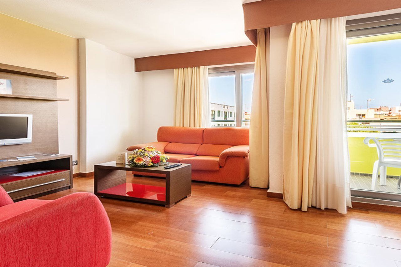 Hotel Livvo Corralejo Beach Екстериор снимка